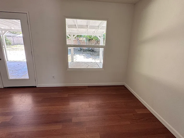 17738 Lanark St — Photo 13