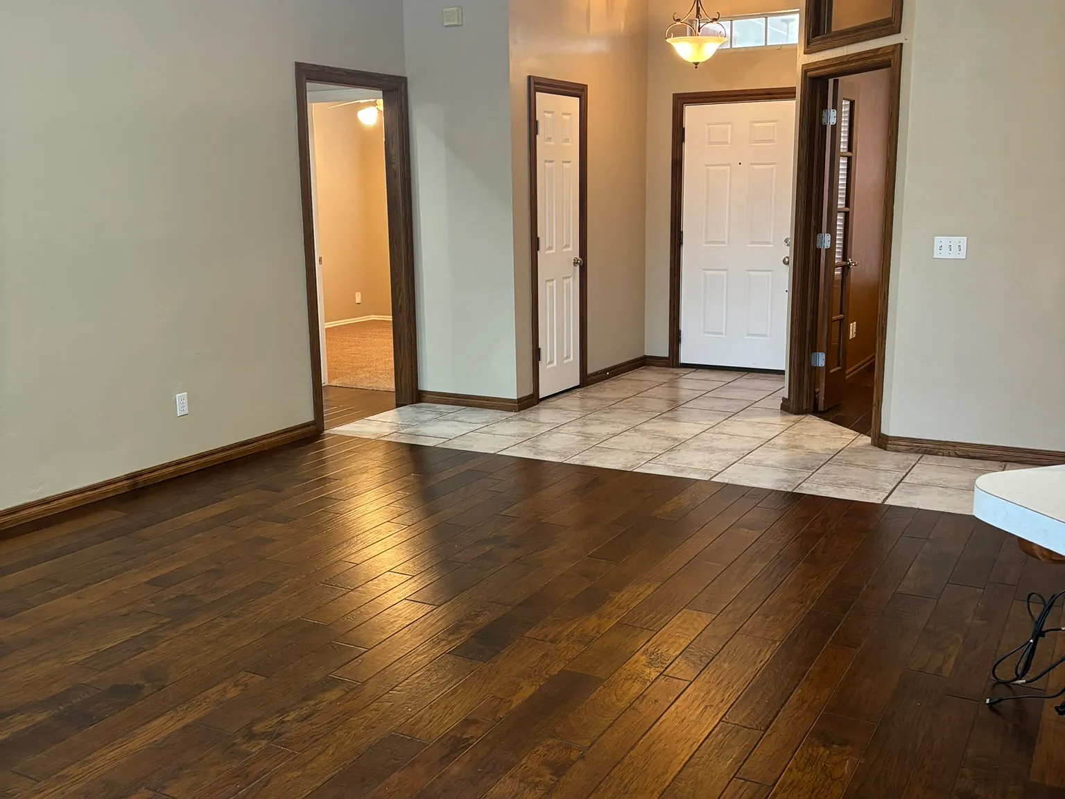 3 bed, 1750 sqft, $1,695 — Photo 4