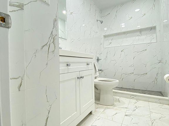 5th image of 1579 144th St #2