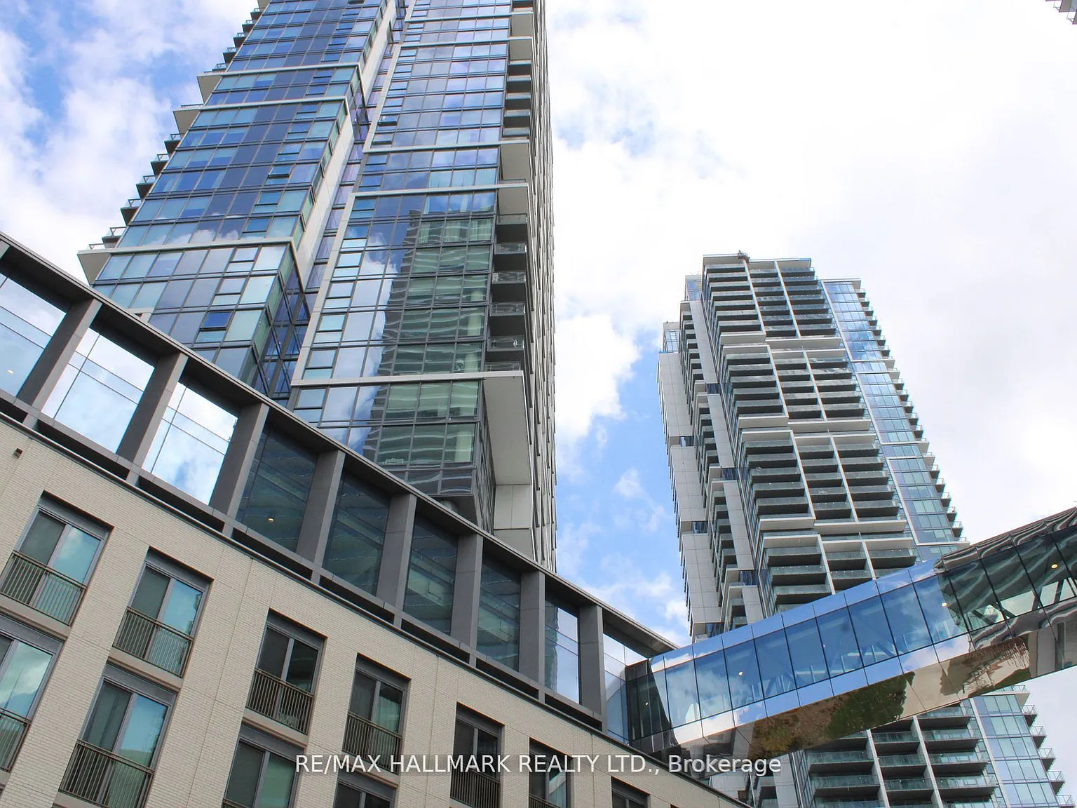 2 bed, $2,450 — Photo 2