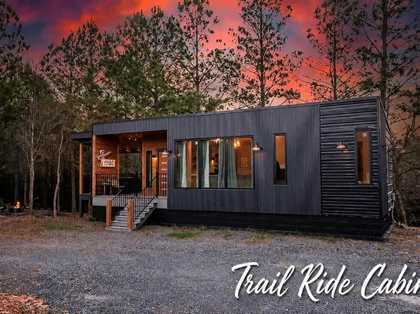868 Lukfata Fork Trl, Broken Bow, OK 74728