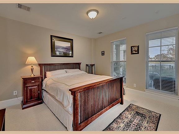 5th image of 43 E Breezy Way