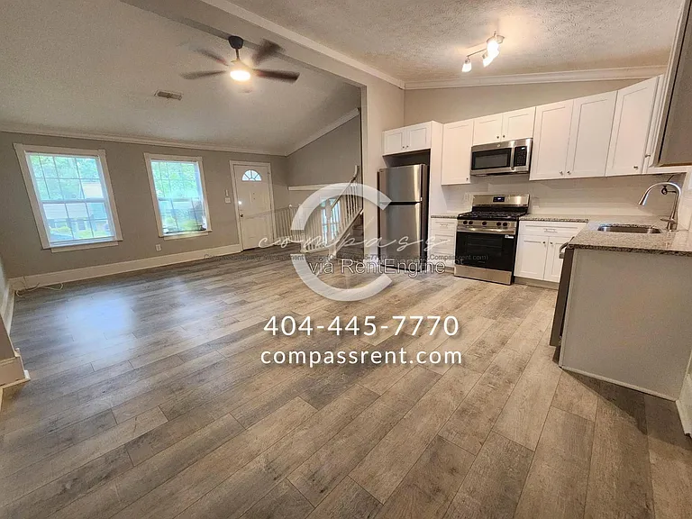 3962 Wood Path Dr — Photo 3