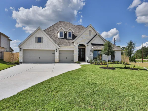 1449 Swayze St, Magnolia, TX 77354