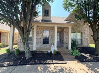 10241 Evening Hill Dr, Cordova, TN 38016