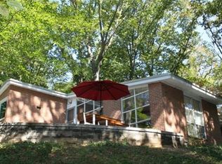 33 Patton Dr, East Brunswick, NJ 08816