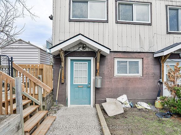 2nd image of 148 Park Rd
