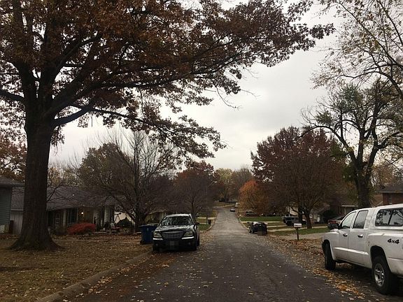 5th image of 18208 E Hanthorn Dr