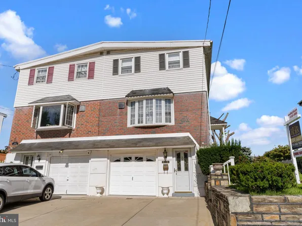 8218 Winthrop St, Philadelphia, PA 19136