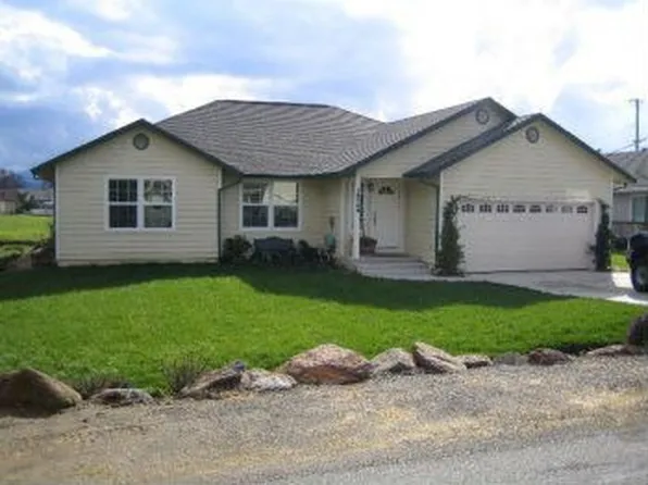 18723 Deer Hollow Rd, Hidden Valley Lake, CA 95467