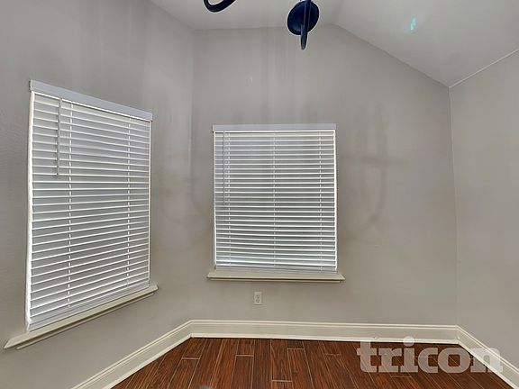 4th image of 1643 Hillside Dr