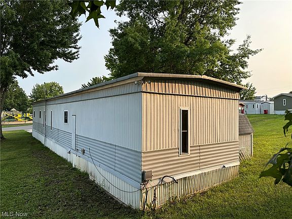 2nd image of 361 Circle Dr