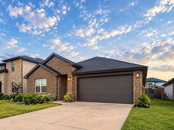4th image of 30502 White Cliff Ct