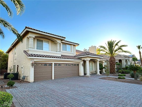 2nd image of 4127 Abernethy Forest Pl
