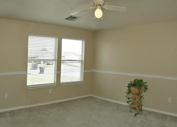 5th image of 15401 Lilly Garden Ln