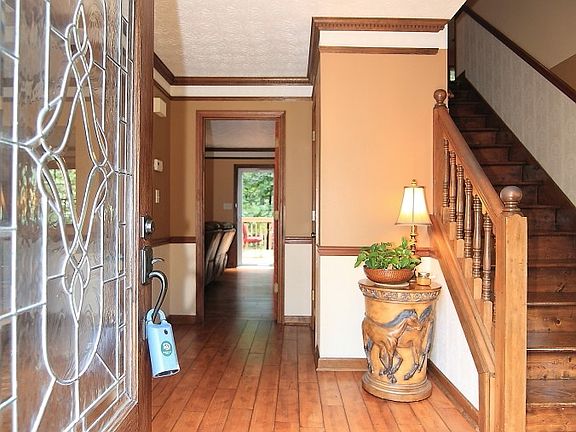 4th image of 3628 Stonehenge Way NE