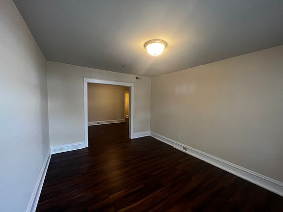 5th image of 1005 Porter St APT A
