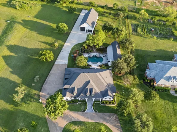 501 W Aurora Vista Trl, Aurora, TX 76078