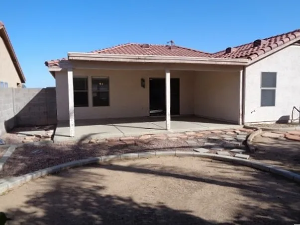 8057 W Hatcher Rd — Photo 14