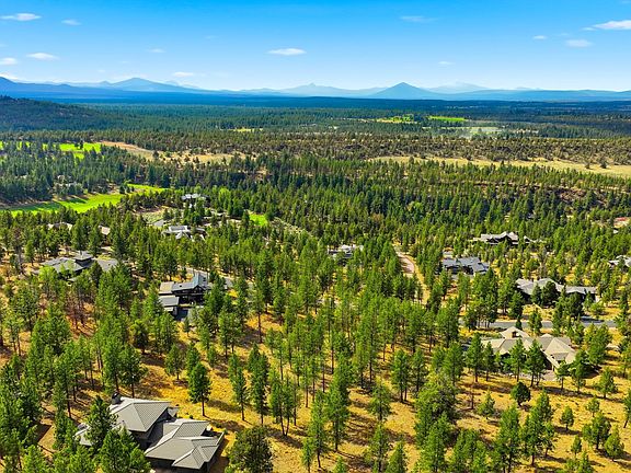 3rd image of 3404 NW Greenleaf Way Lot 50