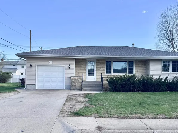 1821 27th St, Columbus, NE 68601