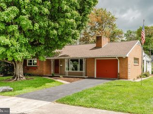 519 S 6th St, Denver, PA 17517
