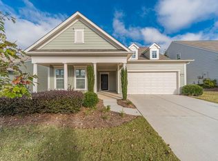 179 Riverside Ln, Woodstock, GA 30188