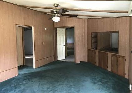 3rd image of 7537 192nd St