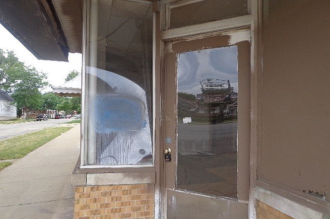 2nd image of 3901 W 55th St #Multi-unit