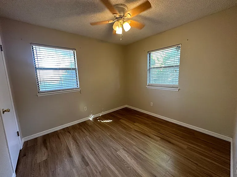 1008 N Nail Pkwy — Photo 23
