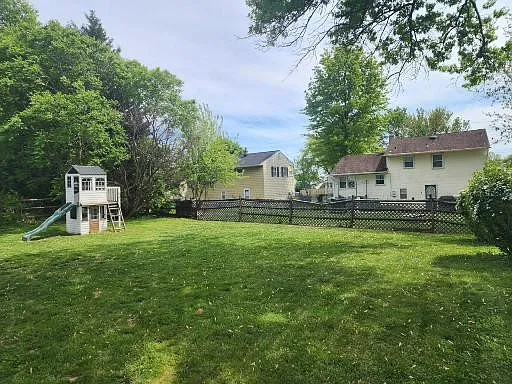 1318 Kenwood Rd — Photo 34
