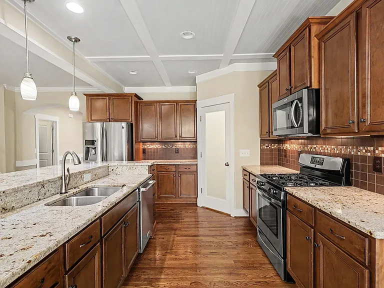 212 Virginia Water Dr — Photo 5
