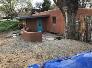 1099 Witt Rd, Taos, NM 87571