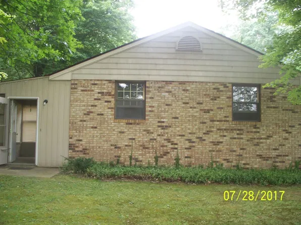 7039 1/2 Red Brush Rd, Ravenna, OH 44266