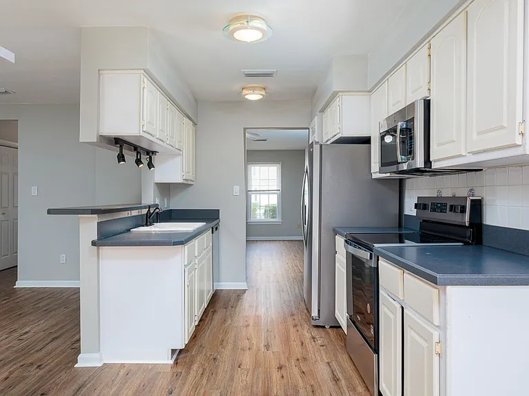 4016 Starwood Arch — Photo 10