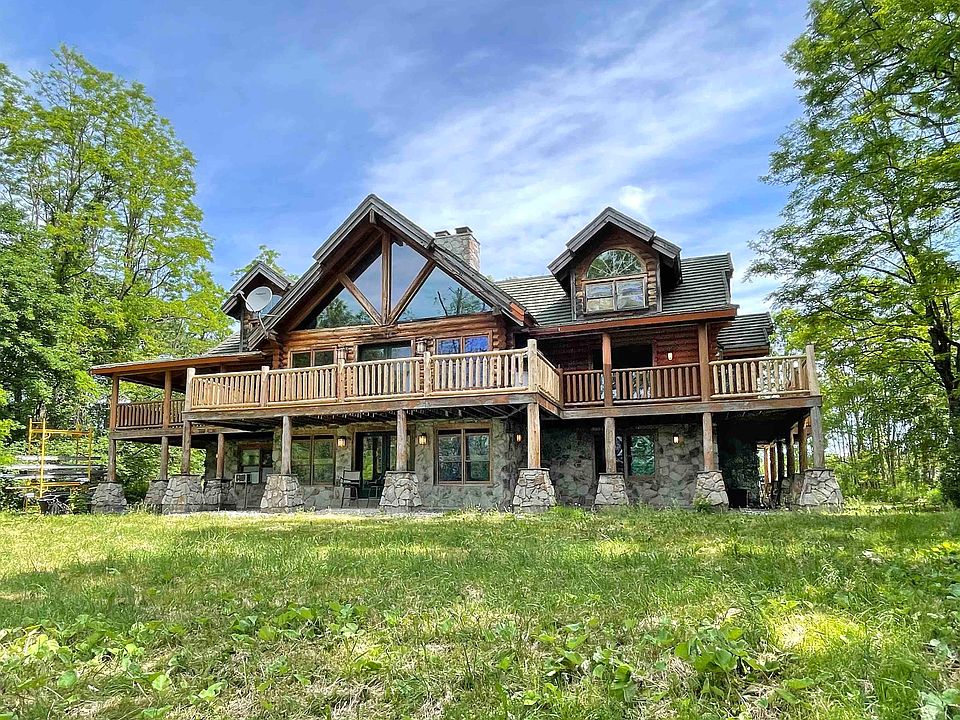 4606 Lake St, Bridport, VT 05734 | MLS #4956824 | Zillow