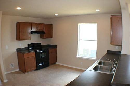 4th image of 8031 Sheppard Knl