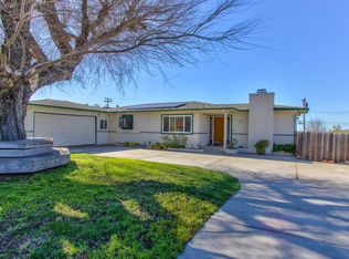 105 Enos Dr, Salinas, CA 93908