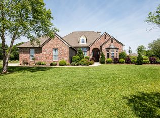 156 Fountainbleau Dr, Opelousas, LA 70570
