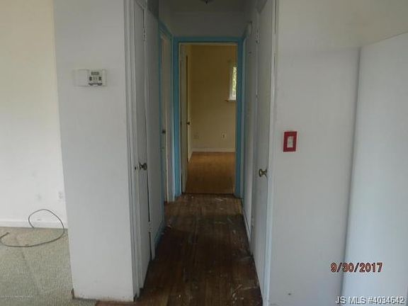 4th image of 1 Citadel Ave