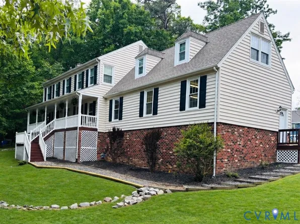 700 Dove Path Ln, South Chesterfield, VA 23834