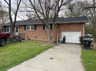 412 Victoria Ave, Monroe, NC 28112