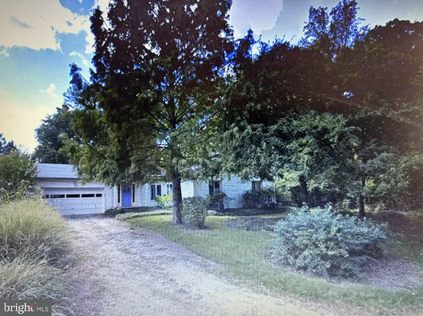 923 Maldon Rd, Baltimore, MD 21239