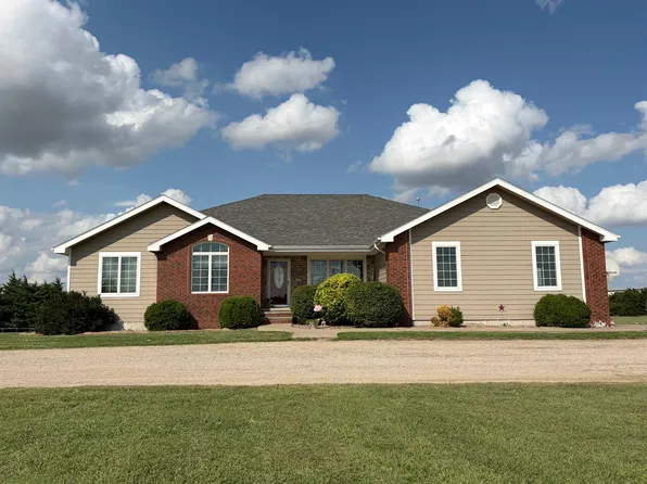 1915 Orlando St, Hays, KS 67601