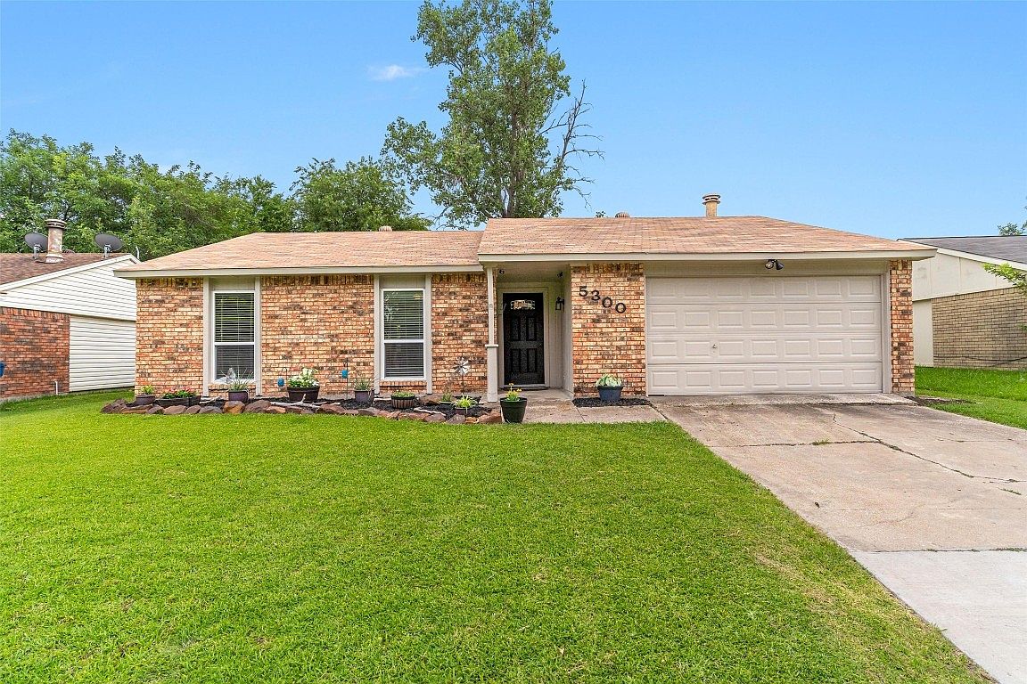 5300 Nash Dr, The Colony, TX 75056 Zillow