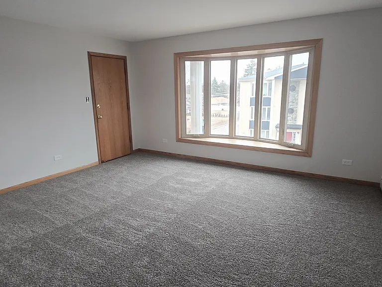 11180 Moraine Dr #3S — Photo 4