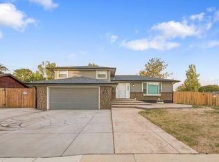 2502 Courtney Dr, Loveland, CO 80537