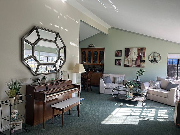 3rd image of 3023 Hounds Estates Ct