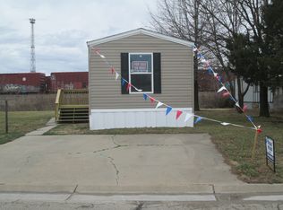 2721 Bel Aire Dr, Emporia, KS 66801