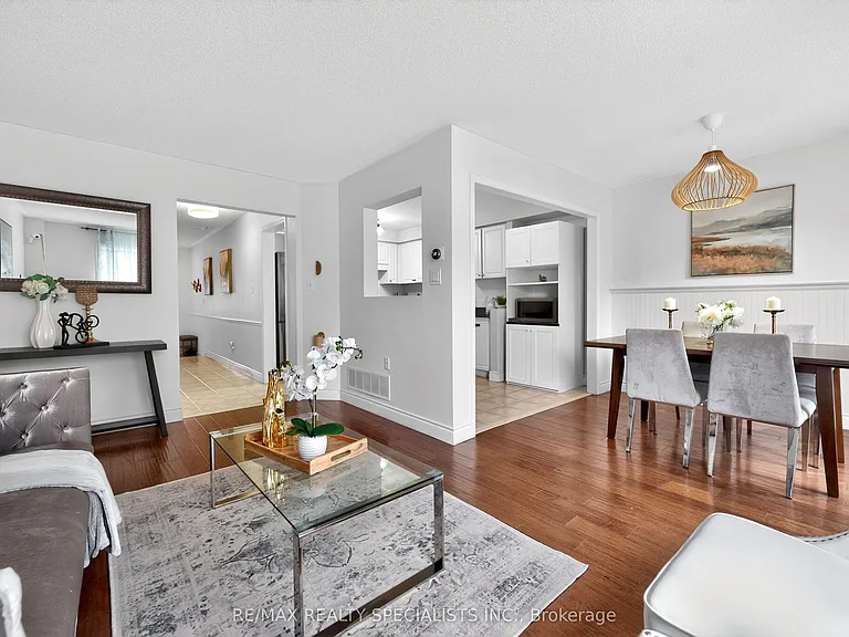 2067 Golden Orchard Trl — Photo 15